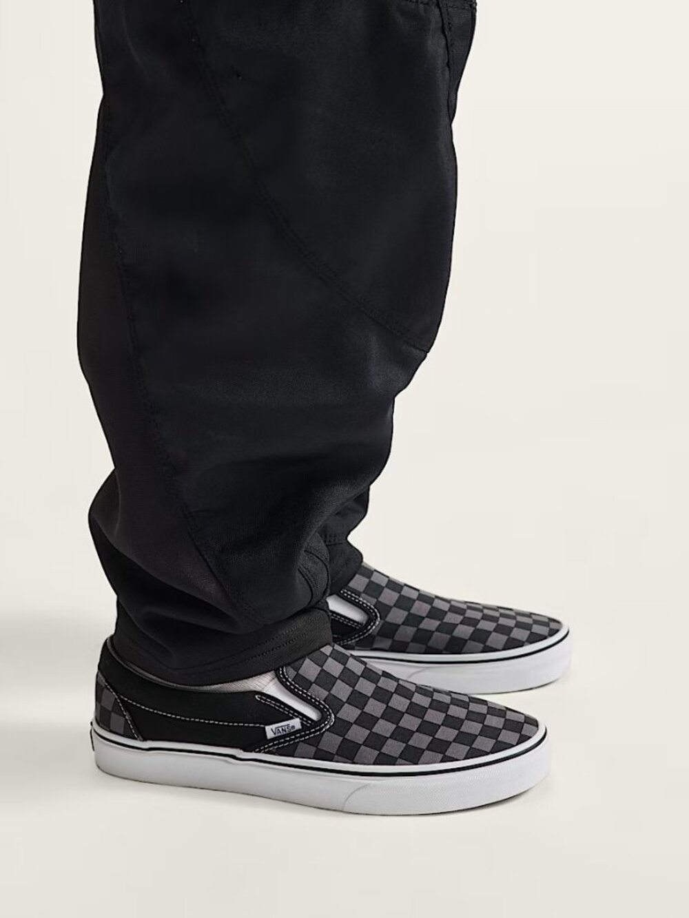 Vans Men's Classic Slip-On (Checkerboard) Black/Pewter